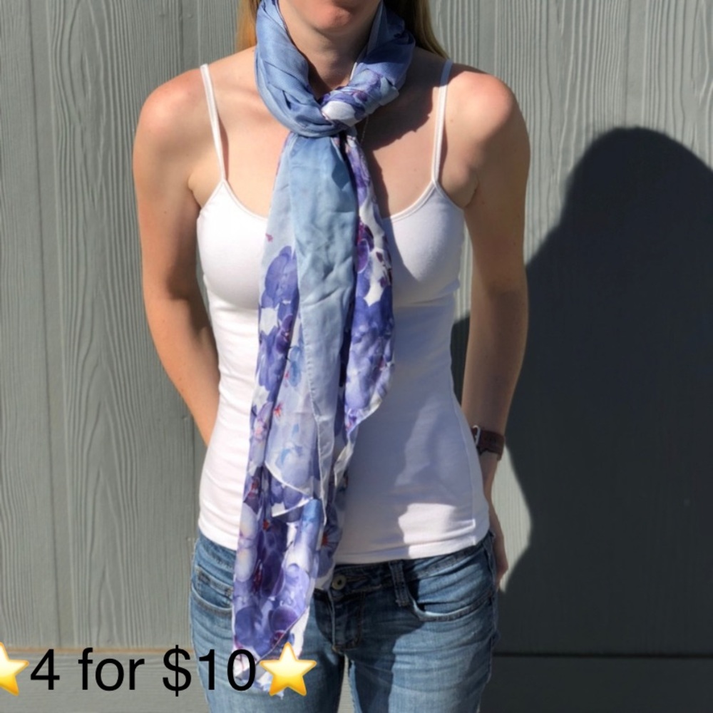 ⭐️4 for $10⭐️Silk Scarf